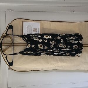 Forever 21 black sunflower sundress